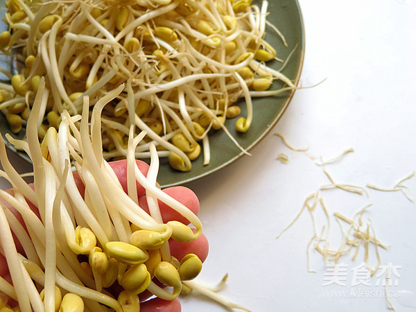 Stir-fried Vermicelli with Soybean Sprouts recipe