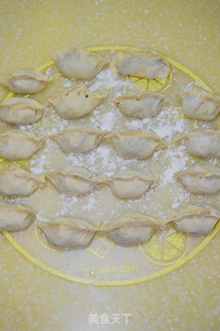 Mom’s Taste—shrimp Dumplings with Haw and Clover recipe