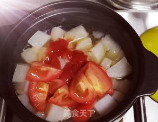 Beef Stew with Tomato Sauce and Radish recipe