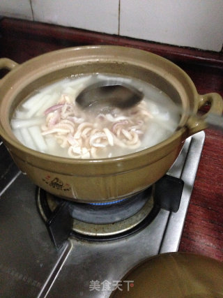 Pork Bone Squid and Carrot Soup recipe