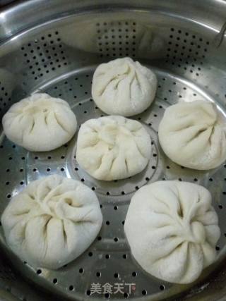 Steamed Buns with Mushrooms, Vegetables and Pork recipe