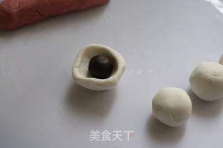 Piglet Red Bean Paste Gnocchi recipe