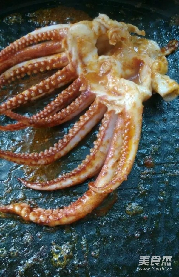 Grilled Squid on Hot Plate with Korean Spicy Sauce recipe