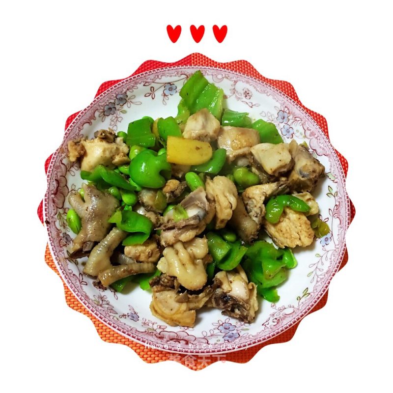Stir-fried Chicken with Green Pepper and Edamame