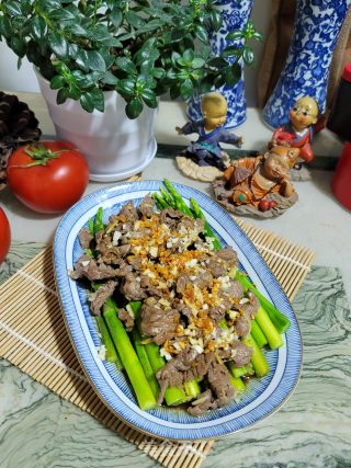 Boiled Beef and Asparagus recipe