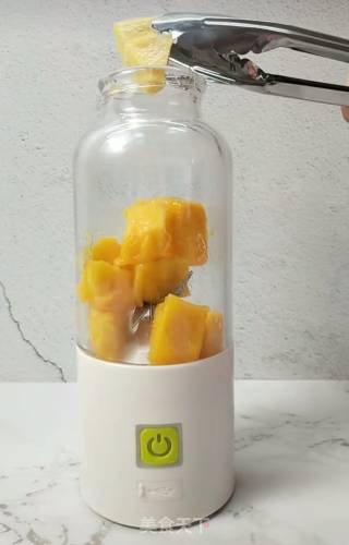 Mango Pineapple Juice recipe