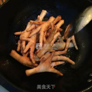 Spiced Chicken Feet recipe