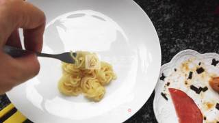 Instant Noodles Can Also be Highly Compelling---the Lamb Who Strayed into The Garden recipe