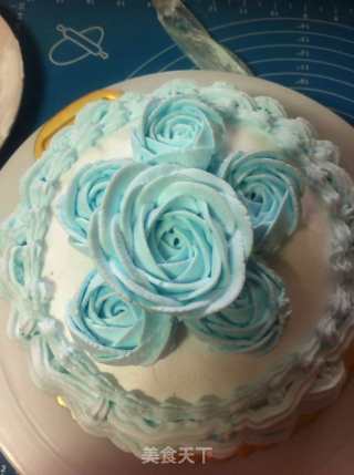 Pink Blue Rose Cream Cake recipe