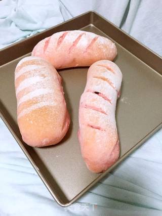 Strawberry Cream Bun recipe