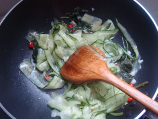 Stir-fried Cucumber with Basil recipe