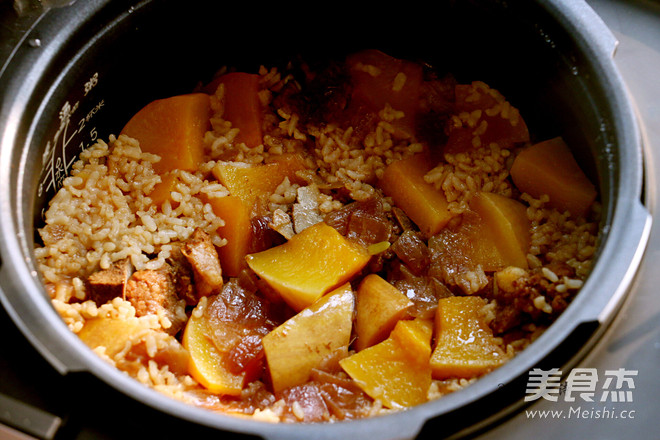 Pumpkin Ribs Braised Rice recipe
