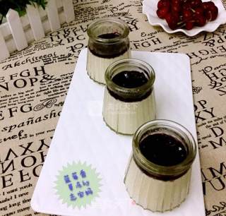 Italian Blueberry Vanilla Panna Cotta recipe