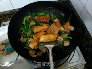 Thousand Rolls of Fried Dough Sticks with Leeks recipe