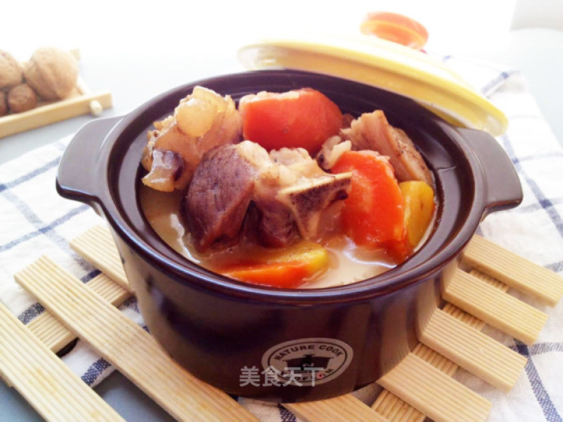 Lamb Casserole with Onion and Carrot recipe