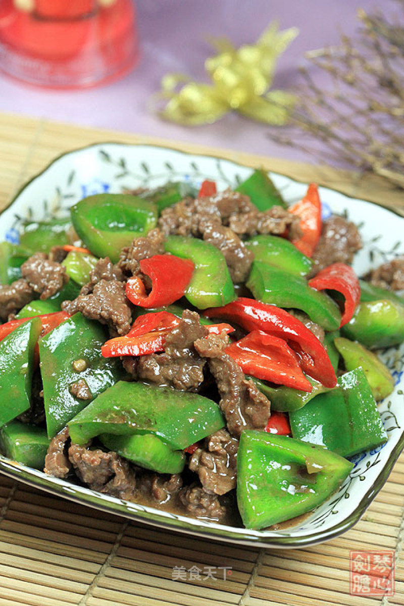 [creative New Dishes] Stir-fried Beef with Green Pepper recipe