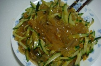 Cucumber with Noodles recipe