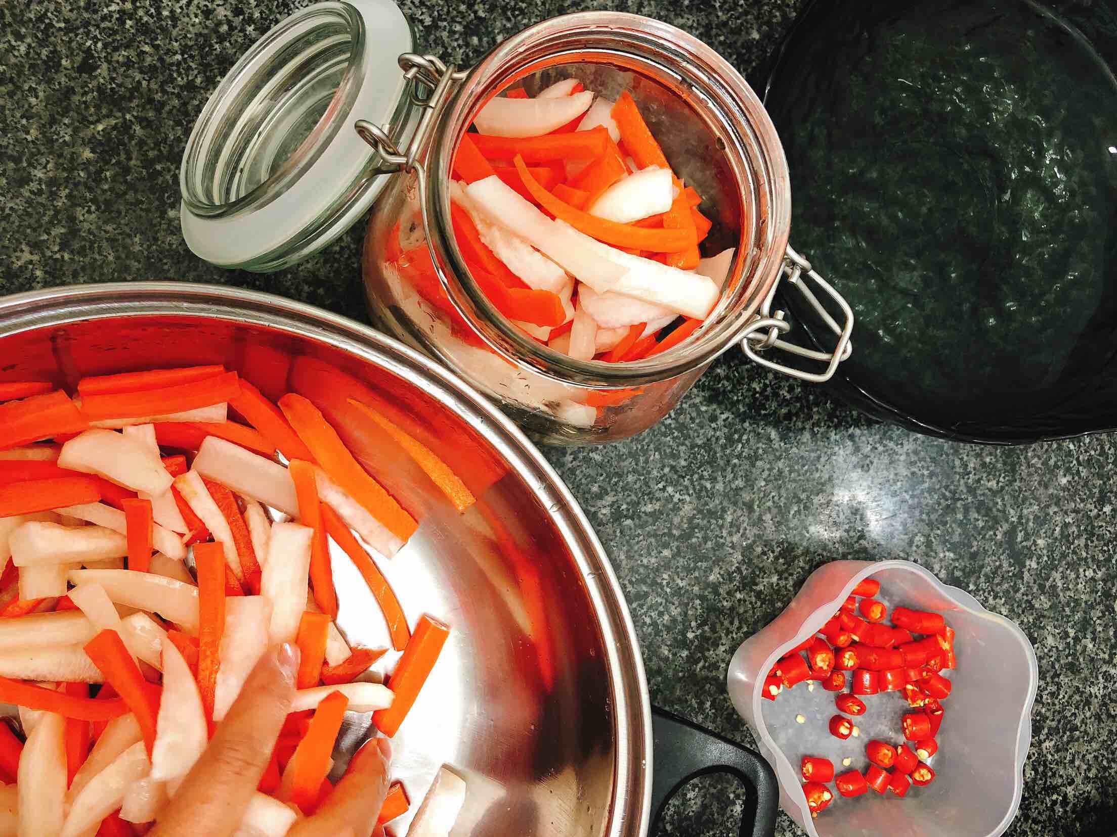 Hot and Sour Radish Kimchi recipe