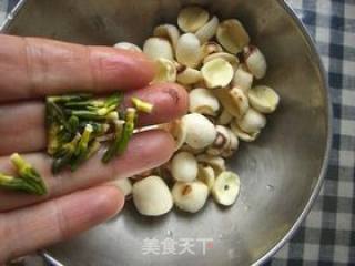 Papaya Tremella and Lotus Seed Soup recipe