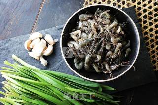 Fried River Prawns with Spring Leek recipe