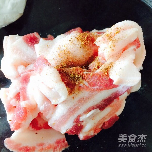 Steamed Pork with Potatoes recipe