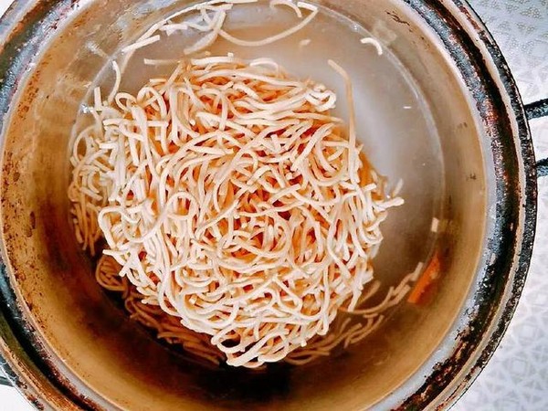 Summer Favorite-cold North Korean Noodles recipe