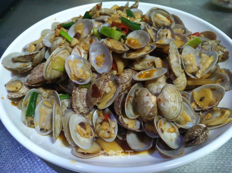 Hot and Sour Clams recipe