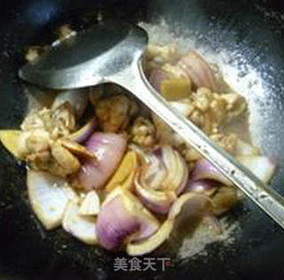 Fried Bullfrog with Onion recipe