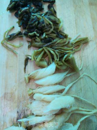Stewed Rabbit Meat with Radish Seedlings recipe