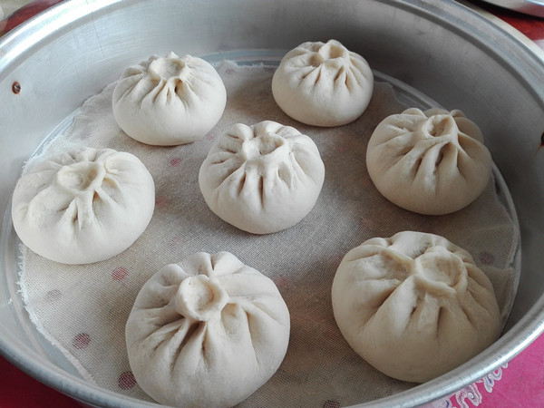 Pickled Vegetable Meat Bun recipe