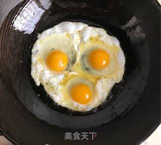 Poached Egg with Black Soy Pepper recipe