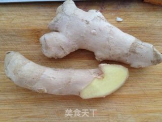 Shredded Pork with Zizania and Green Pepper recipe