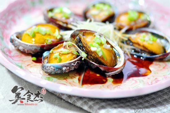 Steamed Fresh Abalone with Oyster Sauce recipe