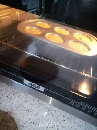 Coconut Raisin Muffin Cake recipe