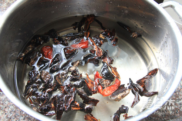 Wild Purple Lingzhi Tea recipe