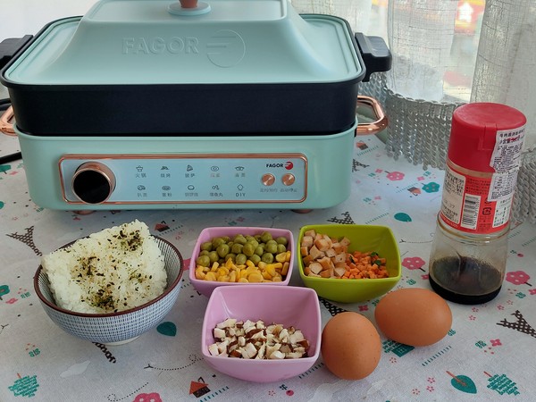 This Egg Fried Rice Has Both Appearance and Taste, So You are Not Afraid of Children recipe