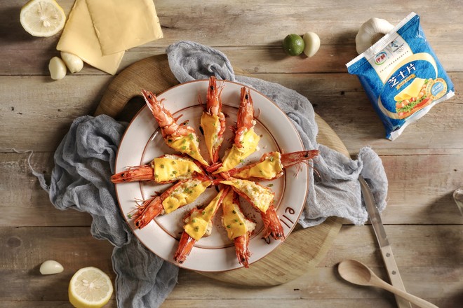 Baked Prawns with Cheese recipe