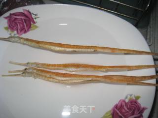 Puffed Fish Gill Sea Dragon Lean Meat Soup recipe