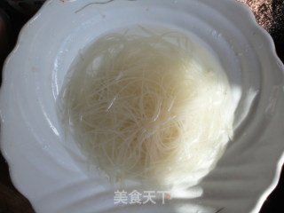 Steamed Scallops with Garlic Fans recipe