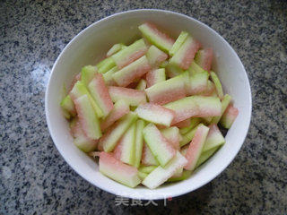 Black Fungus Mixed with Watermelon Rind recipe