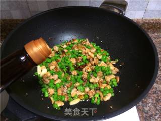 Green Pepper Sesame Bunny recipe