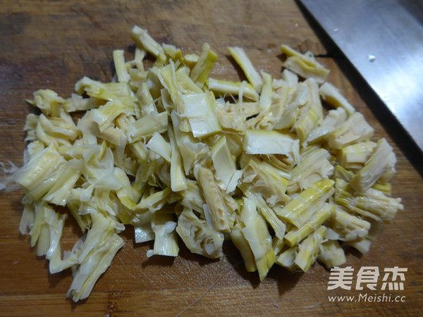 Stir-fried Edamame with Lamb Tail and Bamboo Shoots recipe