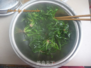 Spinach with Sesame Sauce recipe