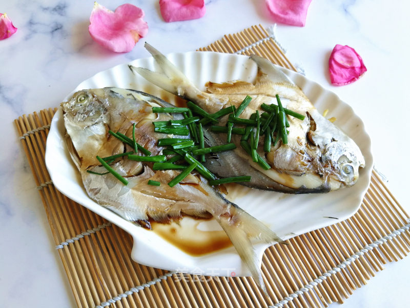 Steamed Pomfret recipe