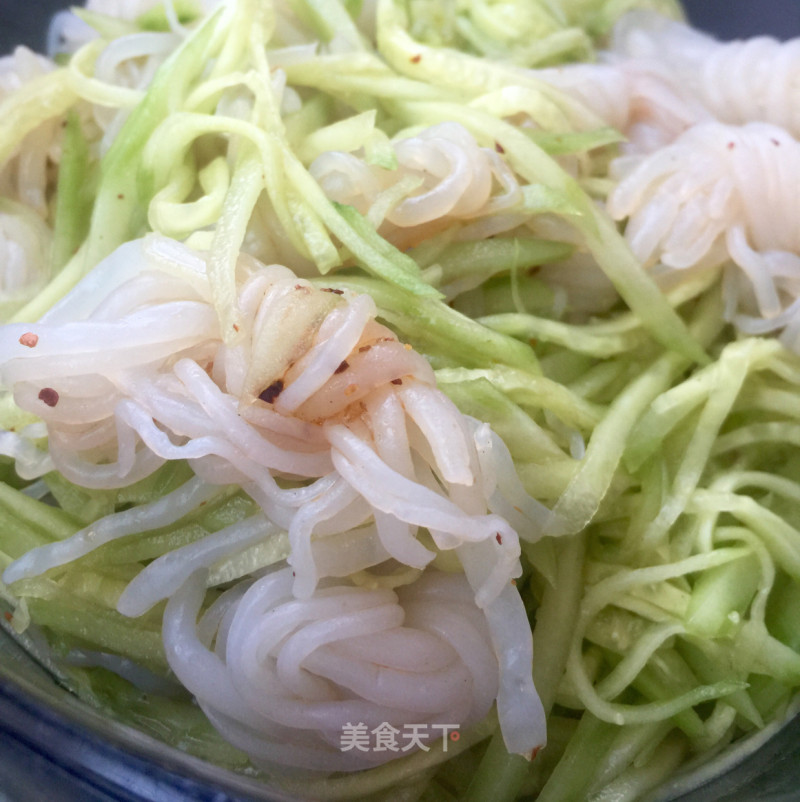 Hot and Sour Konjac Cucumber Shreds recipe