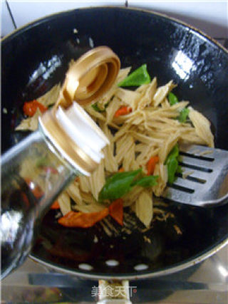 Fried Yuba with Double Pepper recipe
