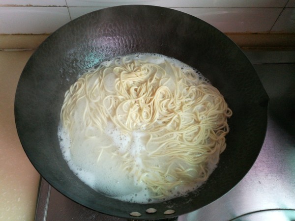 Noodles with Enoki Mushroom and Egg Sauce recipe
