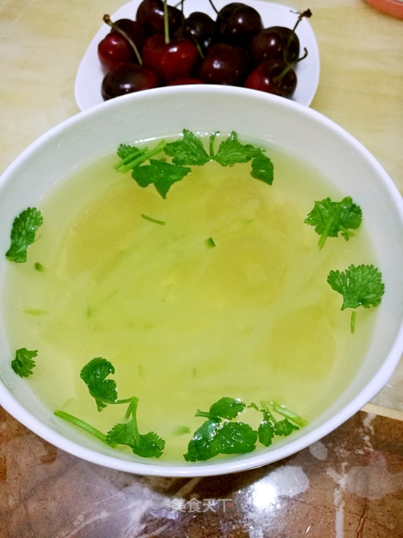Dictyophora Radish Soup recipe