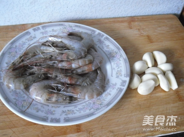 Sliced Shrimp with Garlic recipe