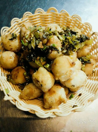 Fried Dumplings with Sauerkraut recipe